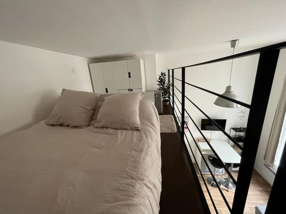 Tres Bel Appartement A 2 Pas Du Theatre Sebastopol Lille Exterior foto